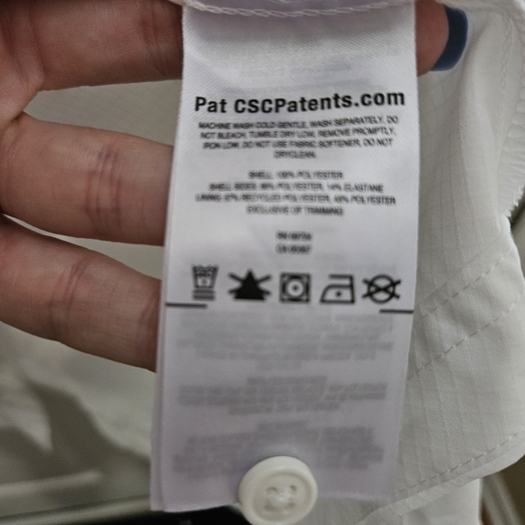 Columbia Women's Crisp White Button Down Shirt - Picture 5 of 7